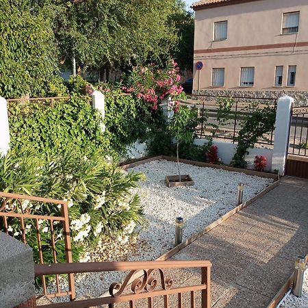 Вилла Vivienda Turistica Vino Tinto Almonacid de Toledo Экстерьер фото